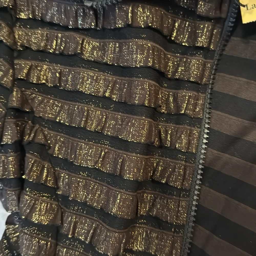CLARA S. Ruffle Jacket - Picture 11 of 11